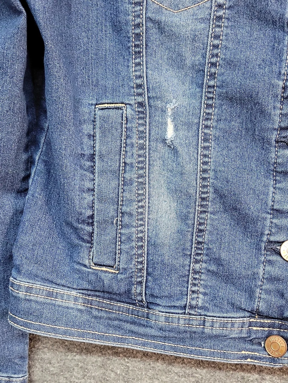 Jean Jacket Justice Size Youth 14-16 Medium Wash.
